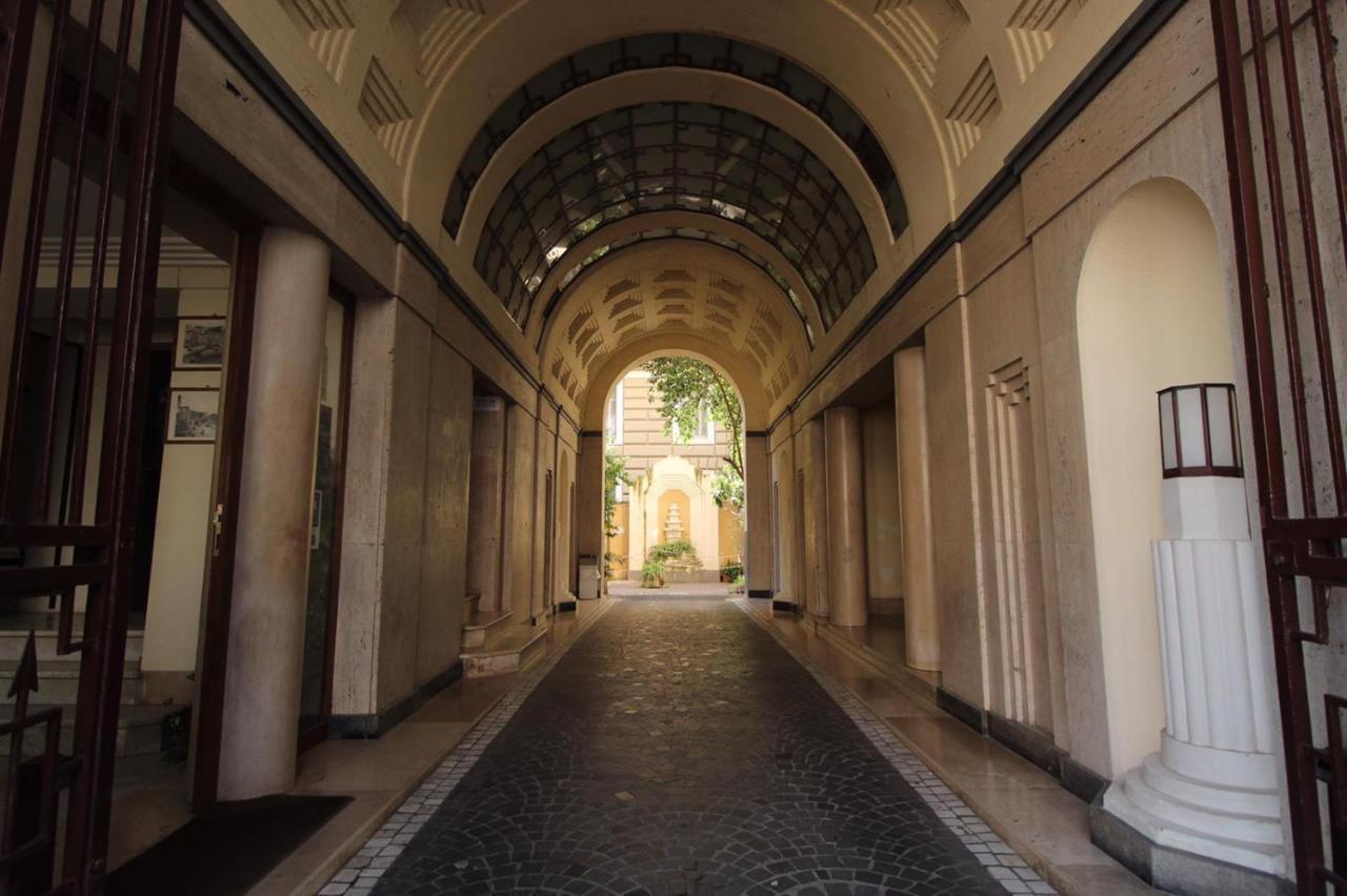 Yourelais Pergolesi Nápoles Exterior foto